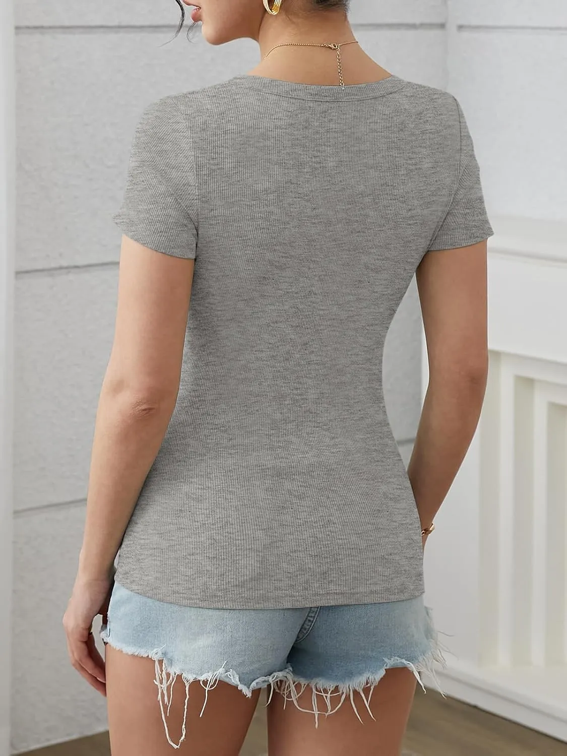 ATHMILE Womens Tops Ribbed Scoop Neck Knit Slim Fitted Casual Basic Tee Shirts for Women Fashion Trendy 2025