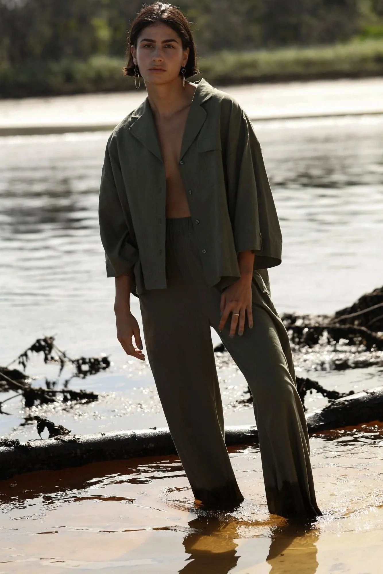 BARE THE CASUAL SHIRT - OLIVE