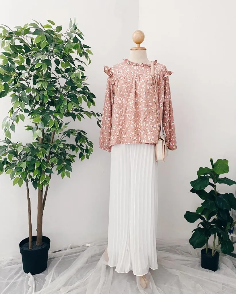 Floral Ruffle Top's