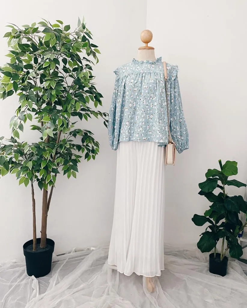 Floral Ruffle Top's