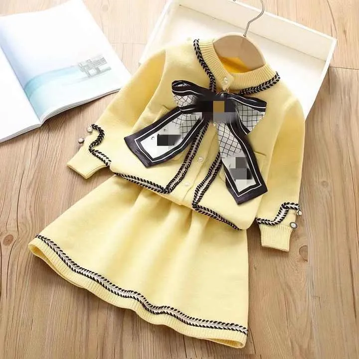Girls Plaid Stwear skirt Sets Children's-طقم ملابس وتنورة