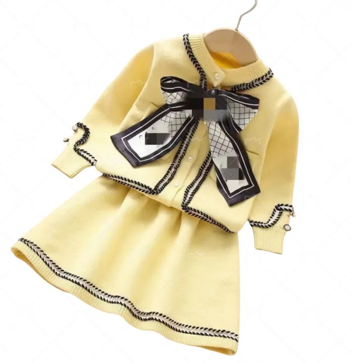 Girls Plaid Stwear skirt Sets Children's-طقم ملابس وتنورة