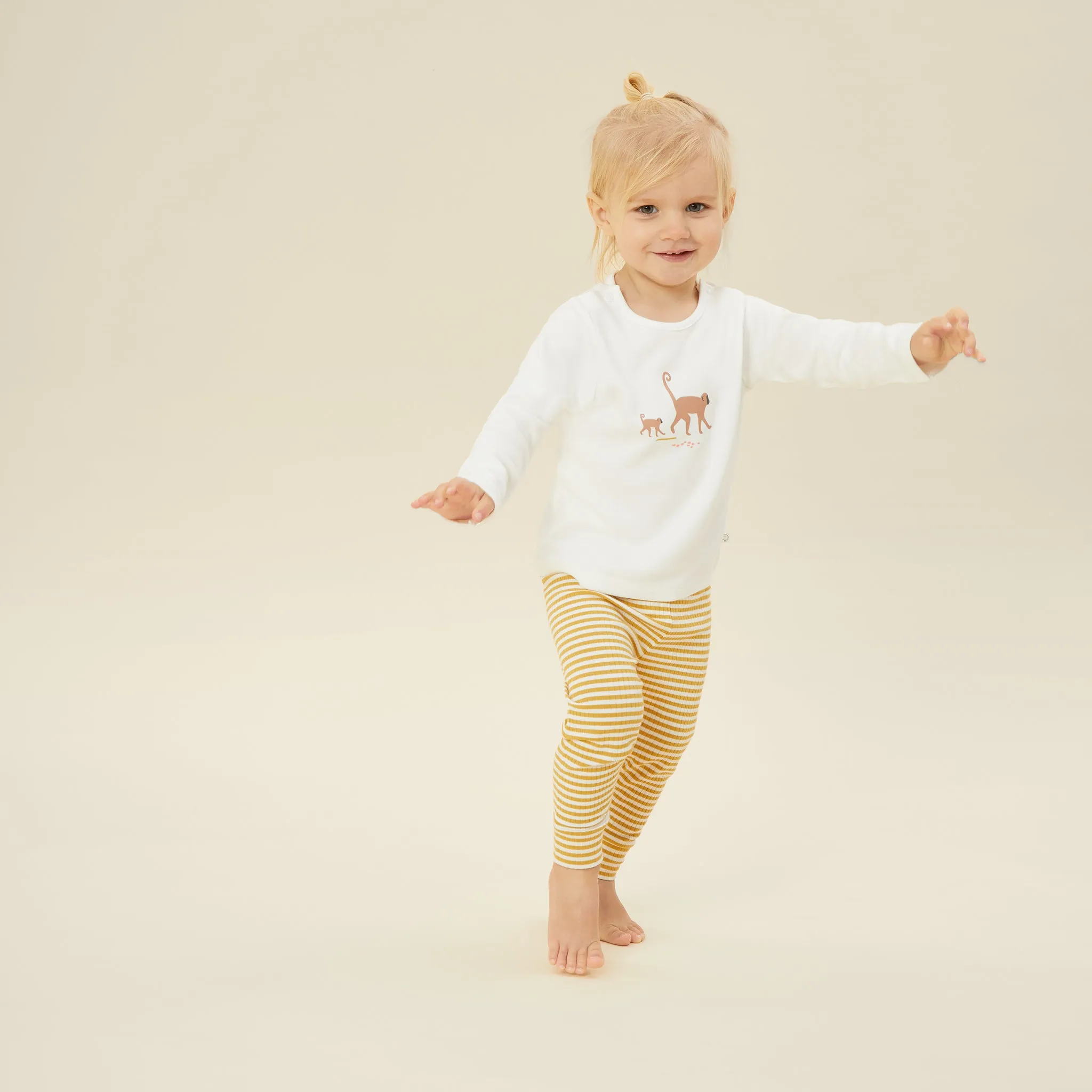 Monkey Tee & Ribbed Leggings Outfit